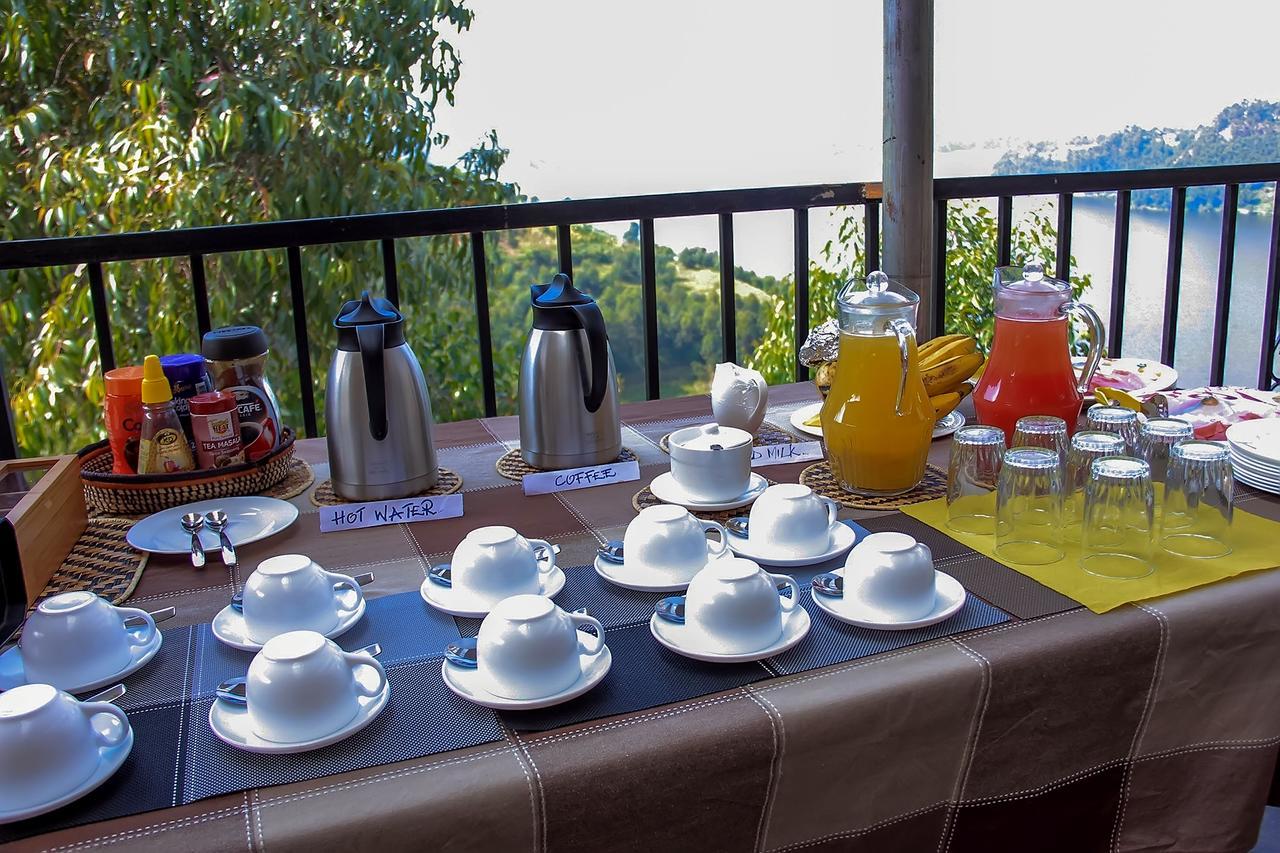 Lake Mulehe Gorilla Lodge Kisoro Экстерьер фото